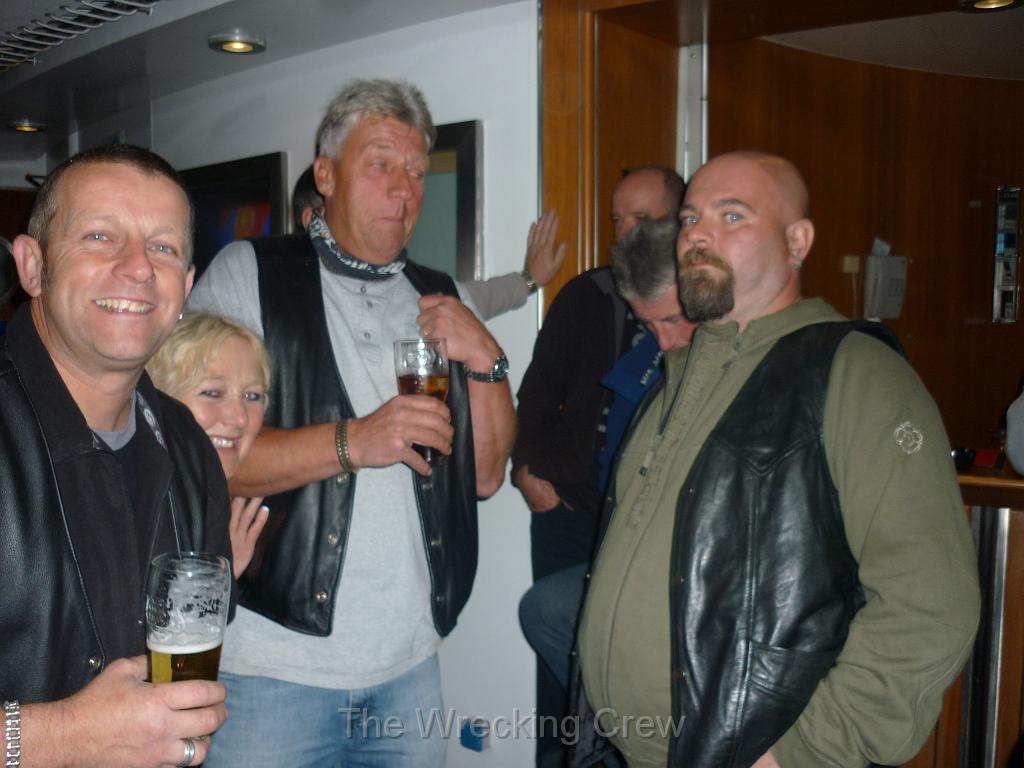 3 Angels in Centrum 2010 (23).JPG